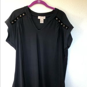 Black top with gold detail (XL)